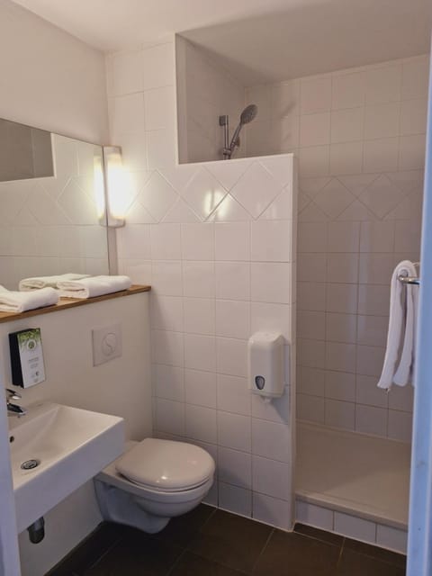 Property building, Bathroom