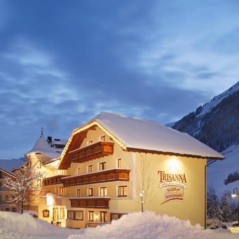 Alpenresidenz Trisanna Bed and Breakfast in Ischgl