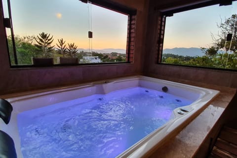 Hot Tub, View (from property/room), Mountain view