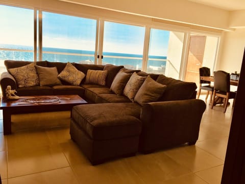La Jolla Excellence, Exclusive Front Beach! Apartment hotel in Rosarito