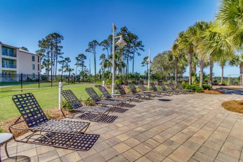 Reflections At Bay Point II Apartment in Lower Grand Lagoon