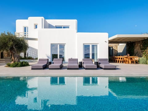 Blue Eye Grand Villa Mykonos Villa in Mykonos, Mikonos 846 00, Greece