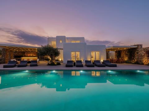 Blue Eye Grand Villa Mykonos Villa in Mykonos, Mikonos 846 00, Greece