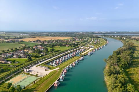 Bird's eye view, Garden view, River view