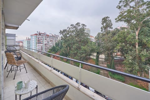 Balcony/Terrace, City view, Street view