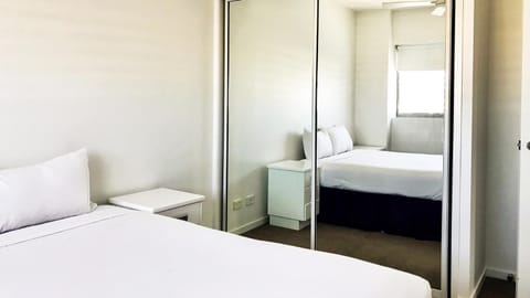 Oaks Townsville Gateway Suites Apartment hotel in Townsville