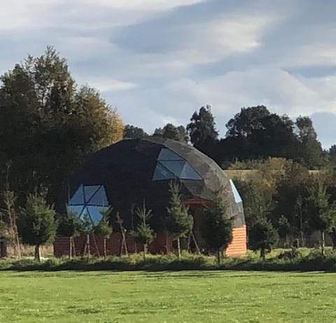 Domo Trasmahue House in Los Ríos, Chile