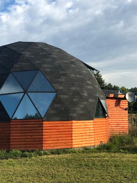 Domo Trasmahue House in Los Ríos, Chile