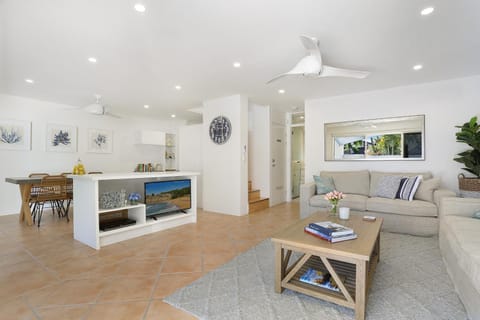 Perfectly placed, Noosa Heads Condo in Noosa Heads