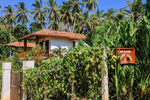 ANB Surf View Bed and Breakfast in Tangalle