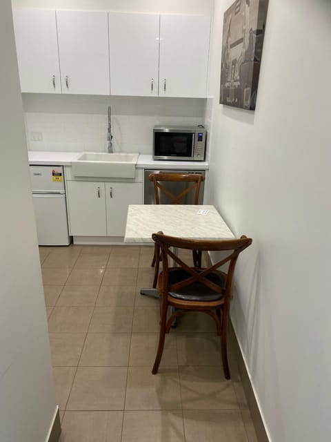 Broadway Apartment Condo in West Wyalong