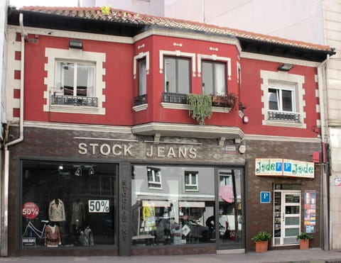 Pensión Jade Chambre d’hôte in Castro Urdiales