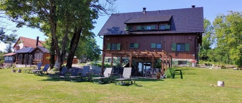 Tesla's Gastro House Plitvice Bed and Breakfast in Plitvice Lakes Park