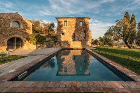 Facade/entrance, Garden, Swimming pool