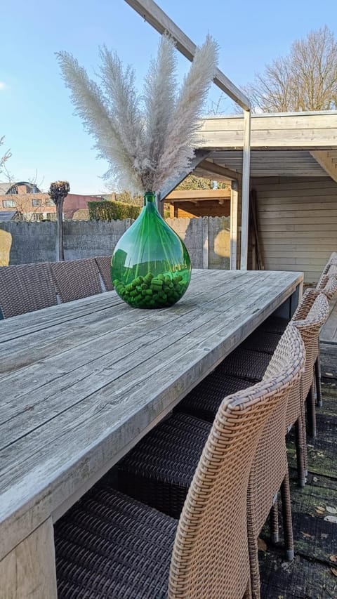 Patio, Balcony/Terrace, Dining area