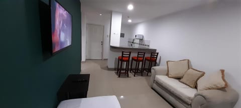 Suites y habitaciones en Edificación Amaralto Apartment in Manta