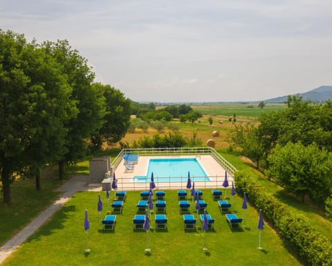 Day, Natural landscape, Garden, Mountain view, Pool view, Swimming pool