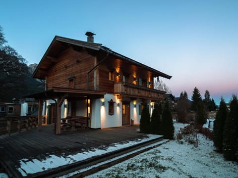 Detached holiday home in Ellmau near the ski lift Chalet in Ellmau