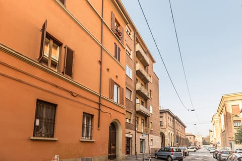 Unione, Bologna by Short Holidays Apartamento in Bologna