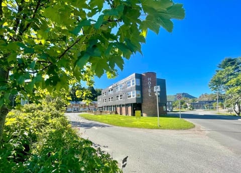 Property building, Balcony/Terrace