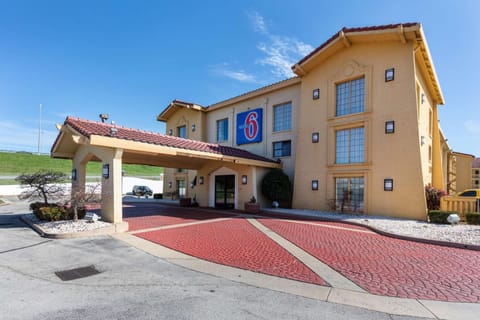 Property building, On site