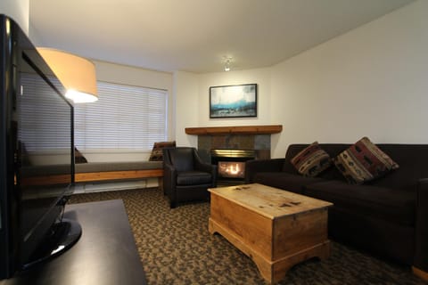 Marketplace Lodge by Whistler Retreats Condo in Whistler