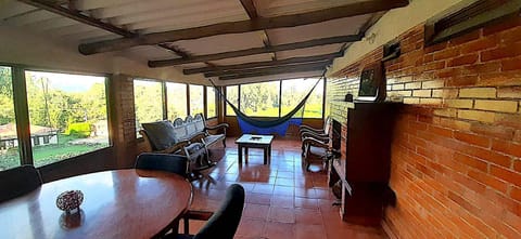 Hacienda Moncora, un lugar hermoso para toda la familia y los amigos Nature lodge in Cundinamarca, Colombia