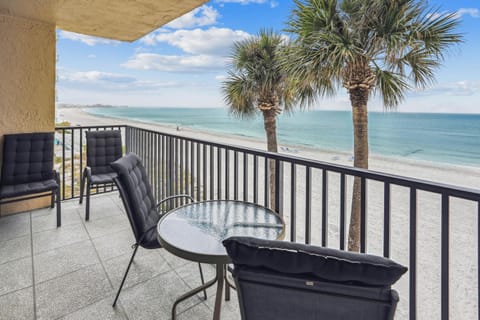 Trillium 2B - Premier House in Madeira Beach