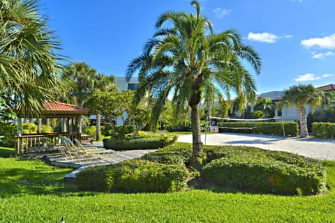 Land's End 7-404 Beach Front - Premier House in Sunset Beach