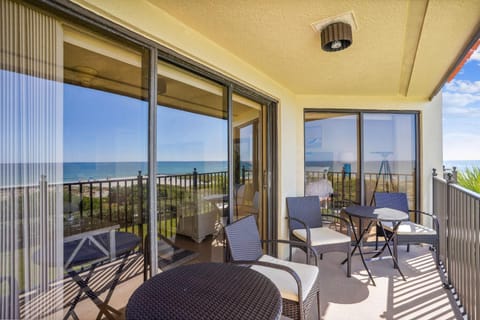 Land's End 7-404 Beach Front - Premier House in Sunset Beach