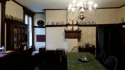 Mountain Home Bed & Breakfast Bed and Breakfast in Shenandoah Valley