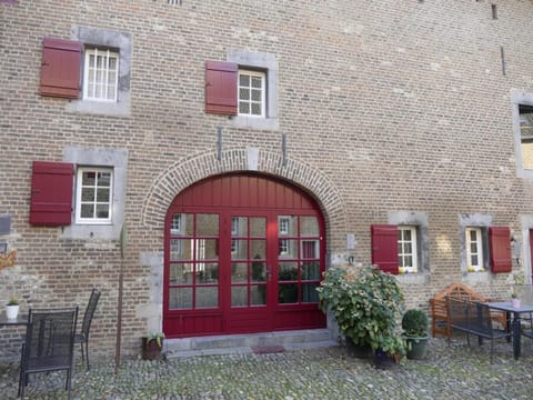 Lovely Apartment in Mesch with Parking Copropriété in Limburg (province)