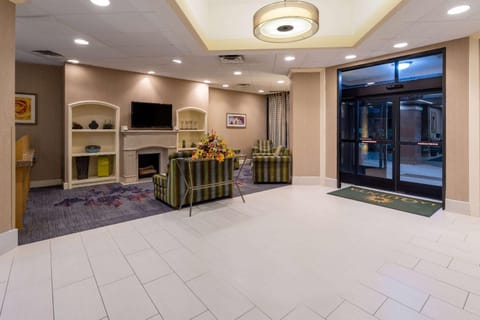 La Quinta Inn & Suites by Wyndham Kingsport TriCities Airport Hôtel in Kingsport