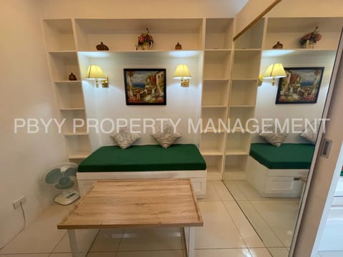Green Residences Staycation by PBYY with Complimentary breakfast for 2 Condominio in Manila City