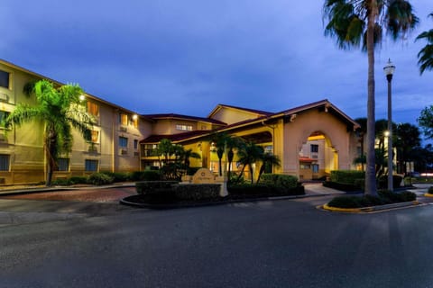 La Quinta by Wyndham St. Pete-Clearwater Airport Hotel in Pinellas Park