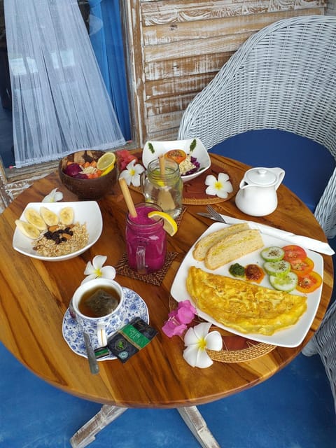 Casa Azzurra Übernachtung mit Frühstück in Pemenang