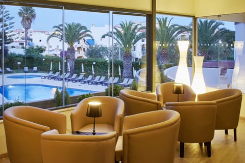 Day, Lobby or reception, Lounge or bar, Seating area, Pool view