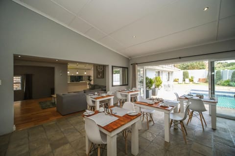 Lido Living Bed and Breakfast in Eastern Cape