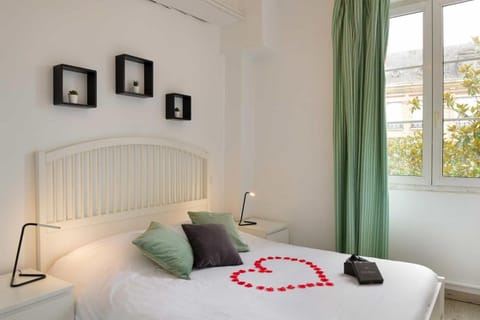 Logis - Hôtel Restaurant l'Ecu de France Hotel in Île-de-France