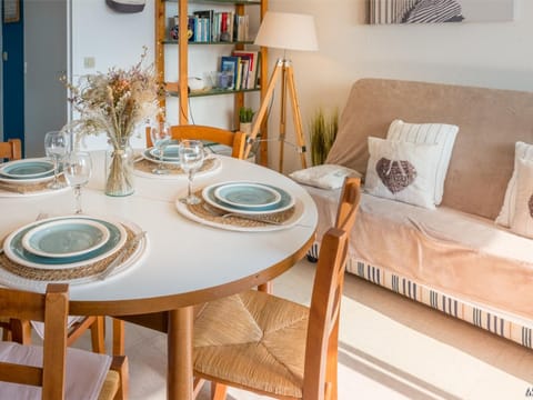 Ploemeur Lomener T2 Balcon Vue Mer - FR-1-349-65 Apartment in Ploemeur