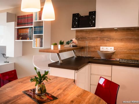 Ploemeur - Appartement 3 pièces avec balcon, ascenseur et WIFI près de la plage - FR-1-349-90 Apartment in Ploemeur