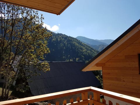 Balcony/Terrace, Mountain view