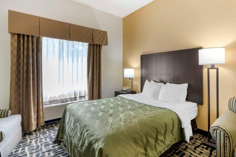 Quality Suites La Grange Hotel in Indiana