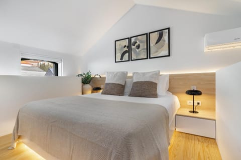 Canto De Luz - Luxury Maison Bed and Breakfast in Porto