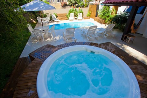 Day, Hot Tub, Swimming pool