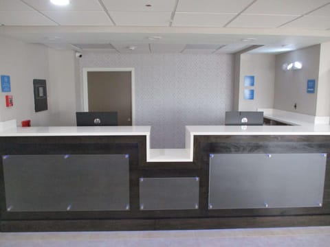 Lobby or reception, On site