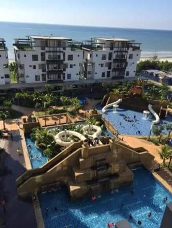 Seafront Villa at Swiss Garden Resort Residences, Kuantan Apartamento in Terengganu, Malaysia