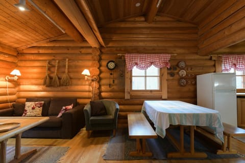 Joutsen Holiday Home Maison in Lapland