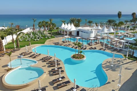 Sea view, Swimming pool