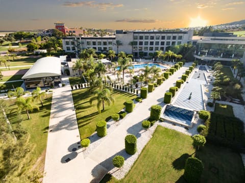 Bird's eye view, Garden view, Pool view